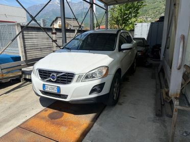 Volvo XC 60 XC60 2.4 D 163 CV AWD Momentum