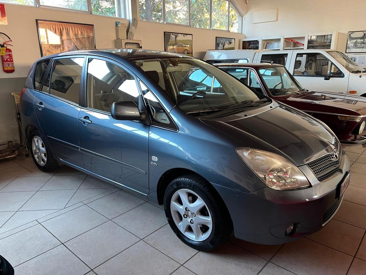 Toyota Corolla Verso 1.6 16V GPL