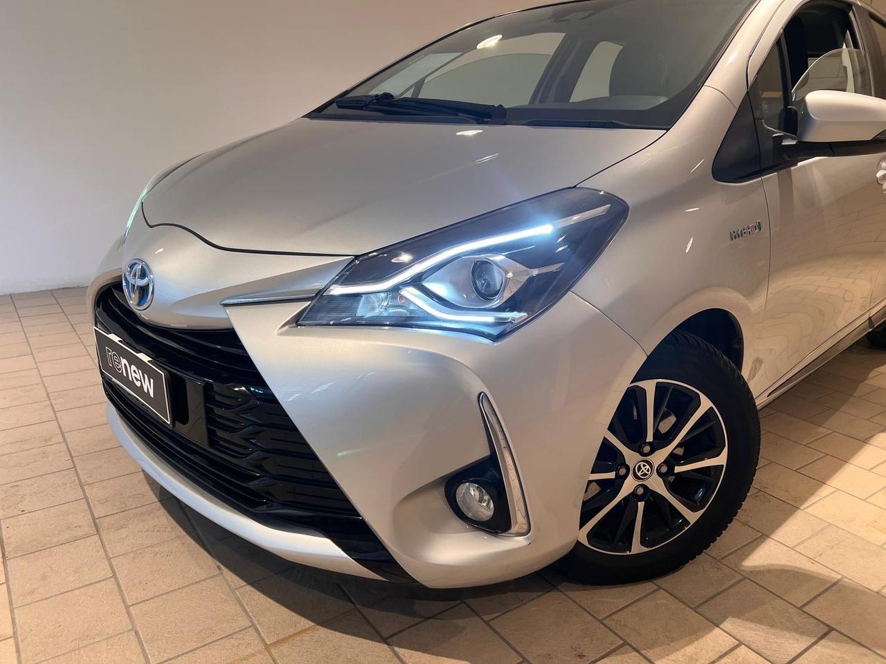 Toyota Yaris 1.5 Hybrid 5 porte Cool 2018