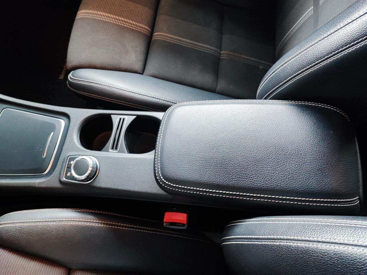 Mercedes-benz A 160 d Automatic Premium