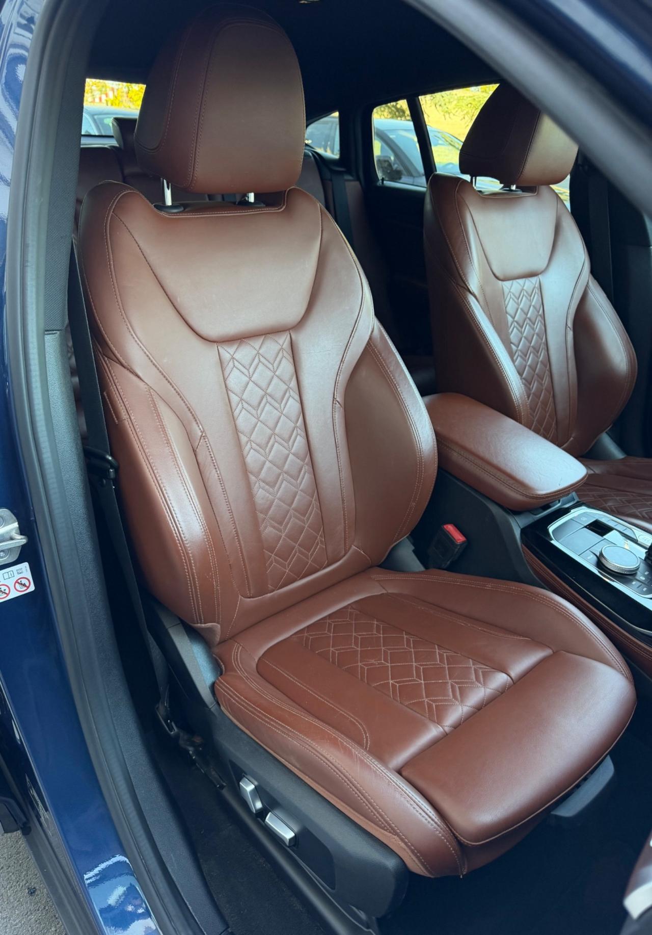 Bmw X4 xdrive 30d mhev 249CV FARI LASER-PELLE