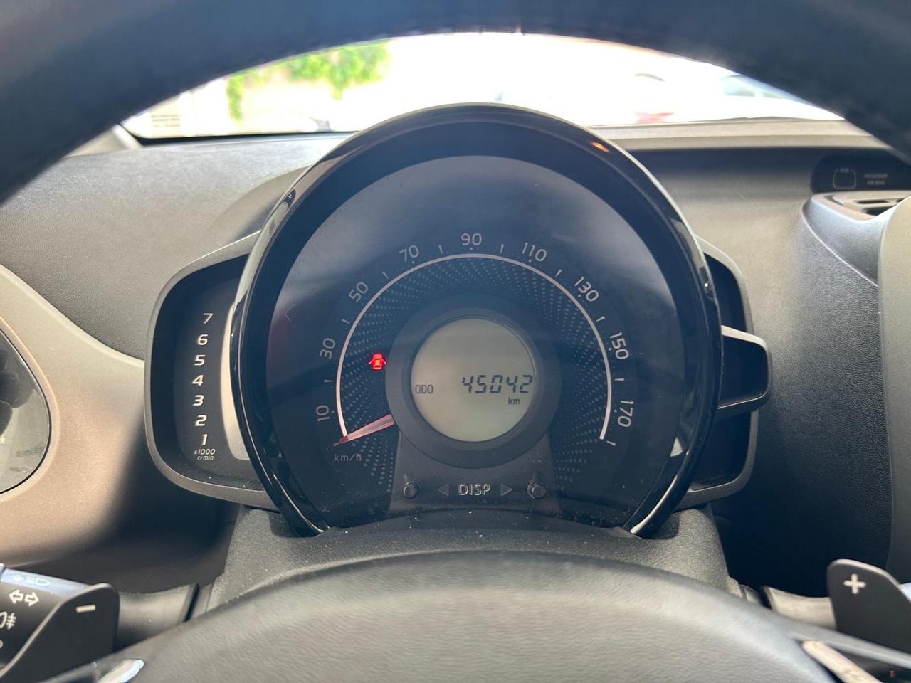 Toyota Aygo Connect 1.0 VVT-i 72 CV 5 porte x-cool MMT