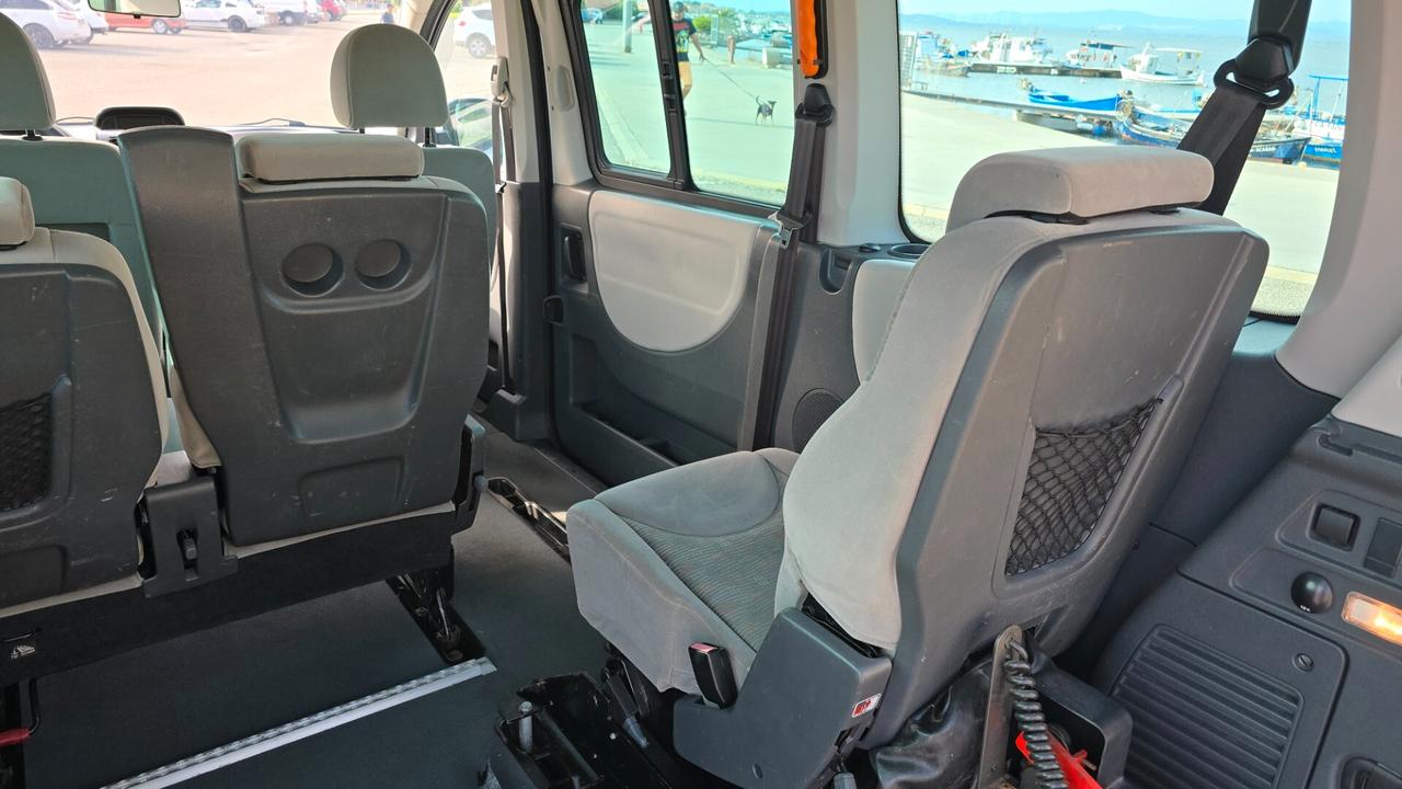 Peugeot Expert Tepee 2.0 HDi 120CV Pedana disabili 8 Posti