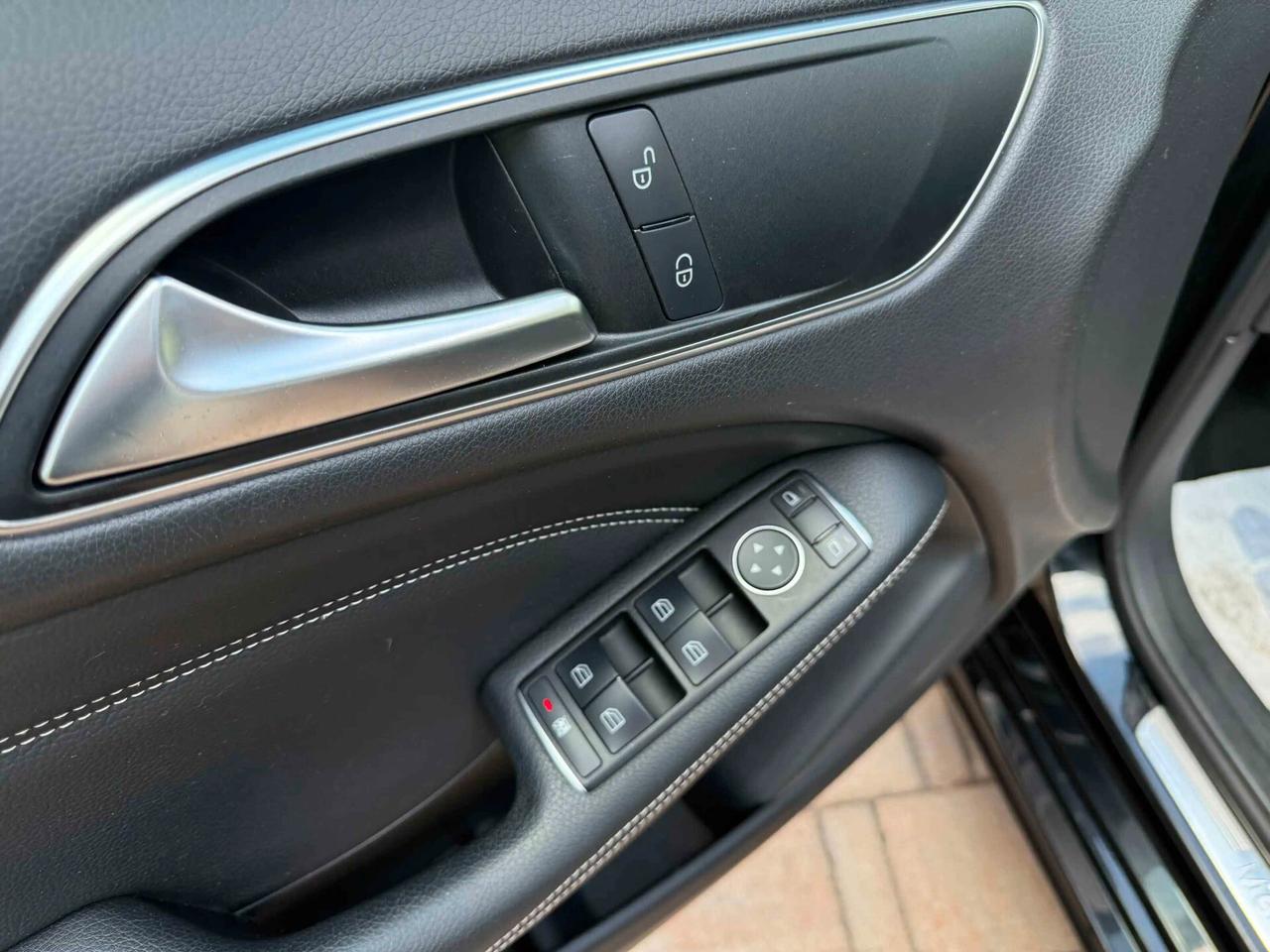 Mercedes-benz B 180 CDI BlueEFFICIENCY Executive