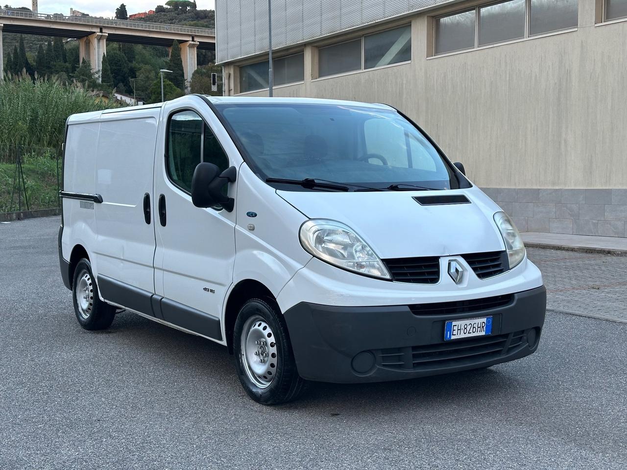 Renault Trafic 2.0 Turbo Diesel