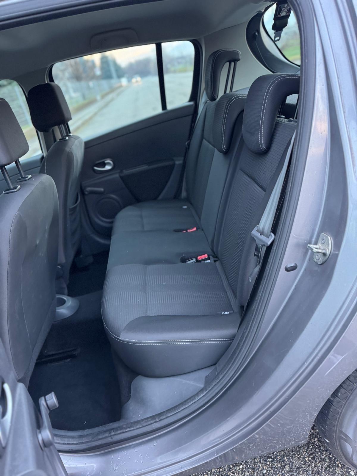 Renault Clio 1.2 16V TCE 100CV 5 porte Luxe