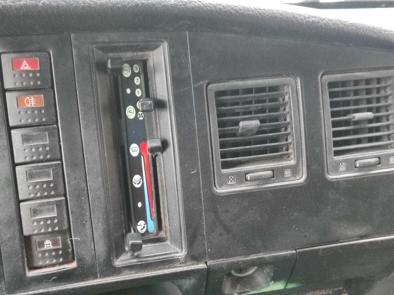 Nissan Atleon TK 35 IVA COMPRESA