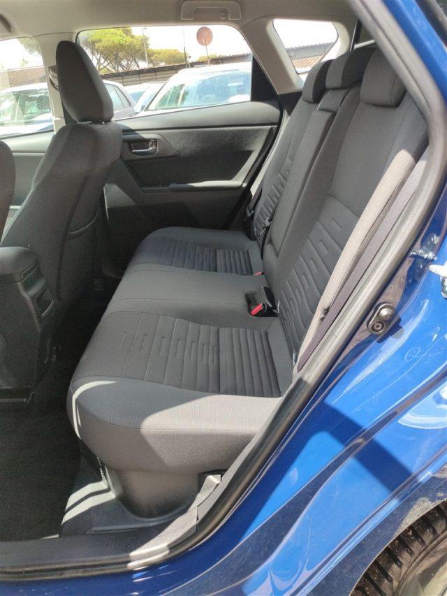 TOYOTA Auris 1.8 Hyb. AUTOCARRO "PREZZO IVA ESCLUSA"