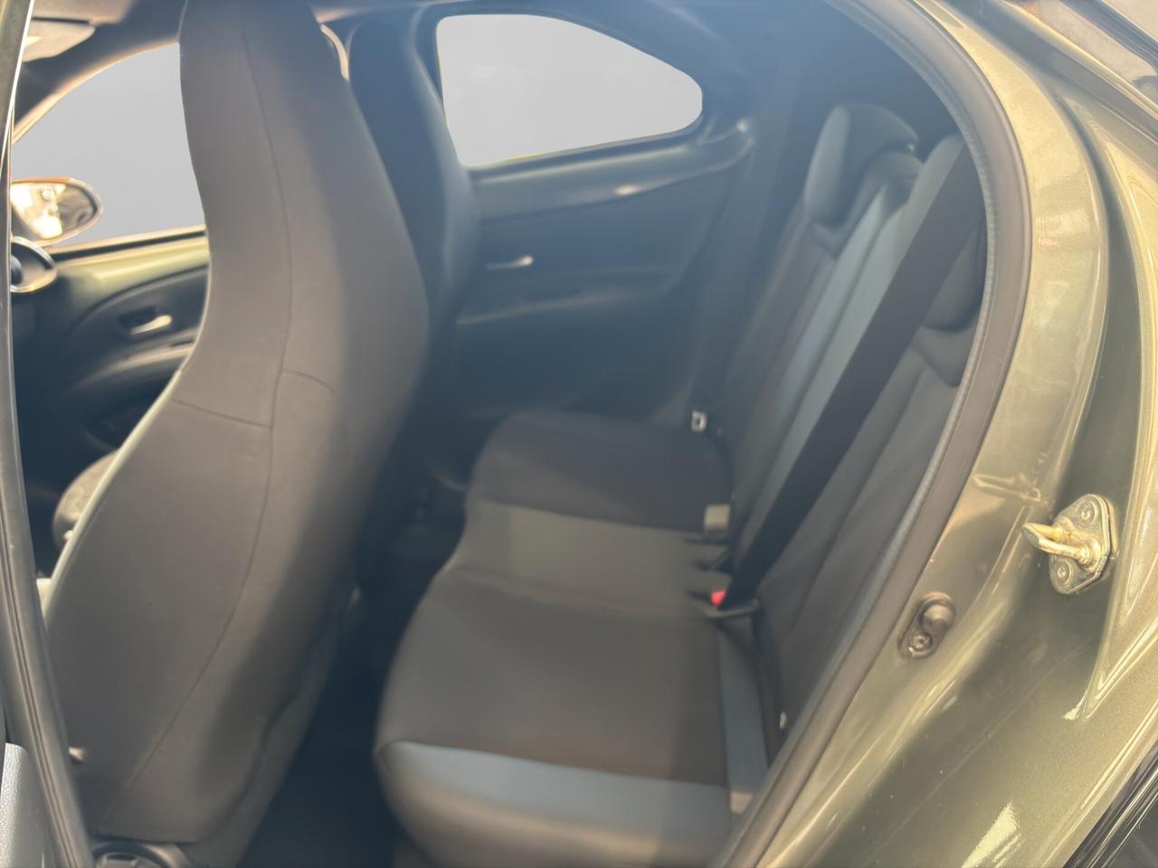 Toyota Aygo X 1.0 VVT-i 72 CV 5 porte Lounge S-CVT