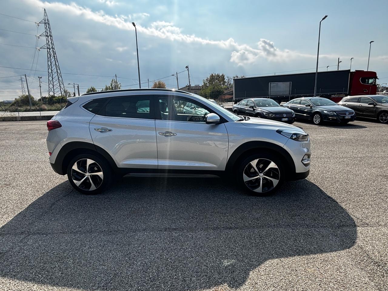 Hyundai Tucson 2.0 CRDi 4WD aut. XPossible - 2015