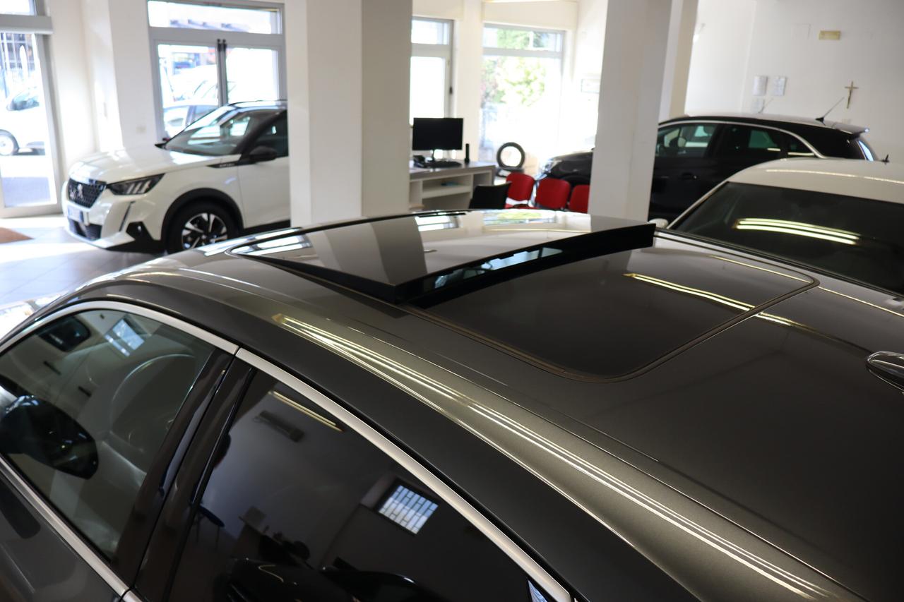 AUDI Q5 SPORTBACK 40 2.0 TDI SLINE QUATTRO S-TRONIC MATRIX - TETTO