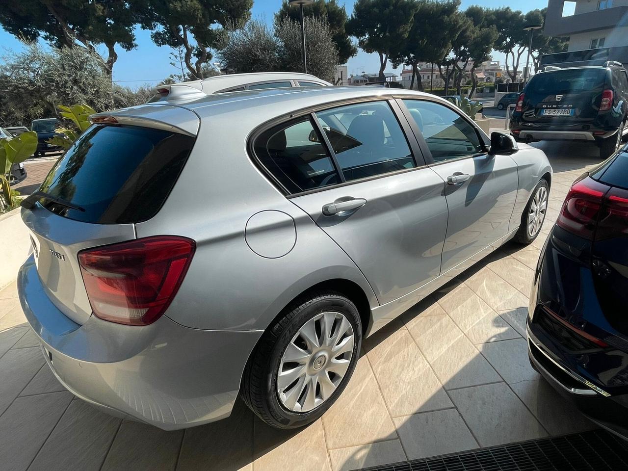 Bmw 116 116i 5p.