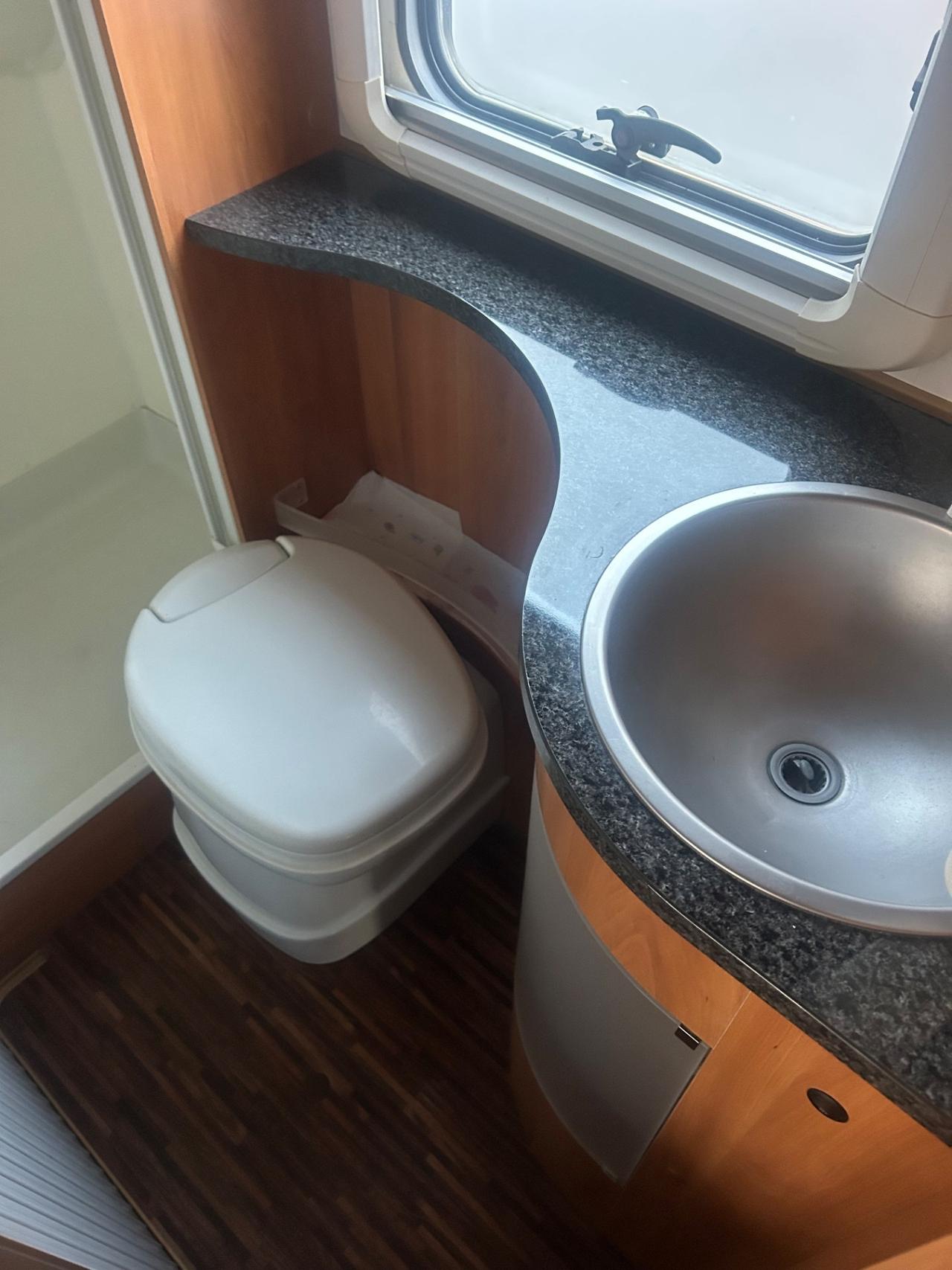 908 Hymer Tramp semi integrale del 2008 in saldo