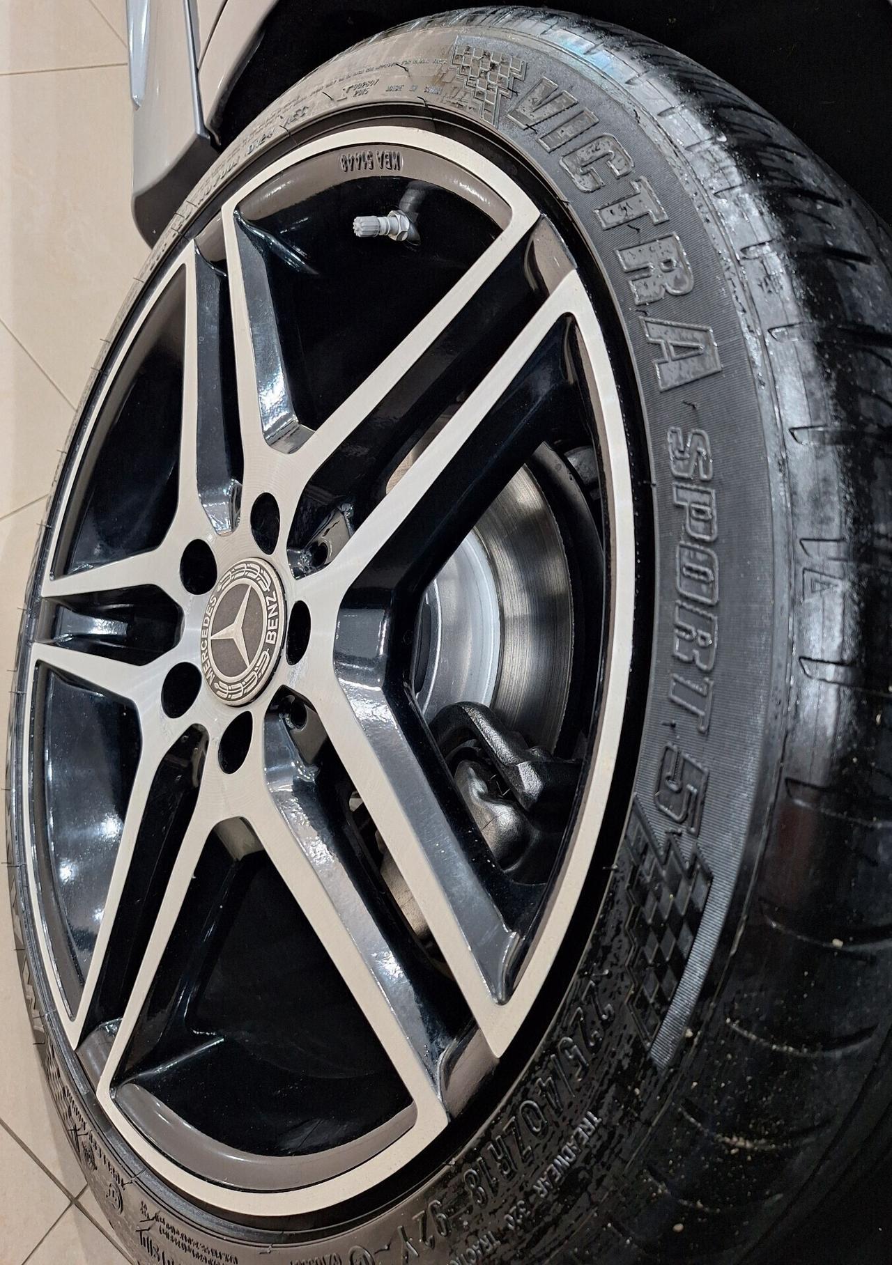 Mercedes A 200d AutPremiumPlus AMG Night Edition