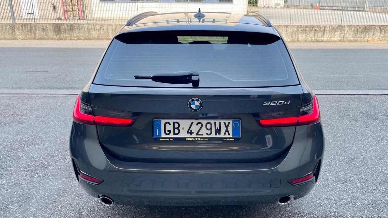 BMW 320D 48V TOURING ADVANTAGE 2.0 190CV - FARI FULL LED