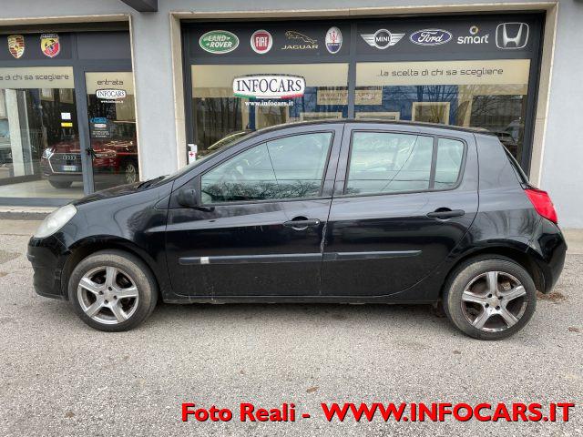 RENAULT Clio 1.2 16V 5 porte Confort