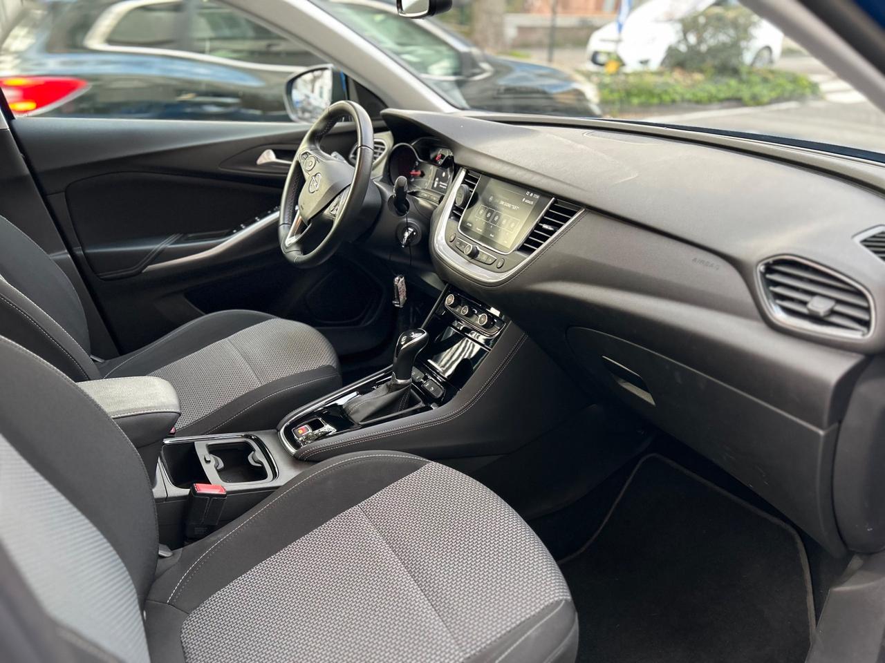 Opel Grandland X 1.2 T 130cv AT8 Advance S&S AUTOMATICA*50.000KM*