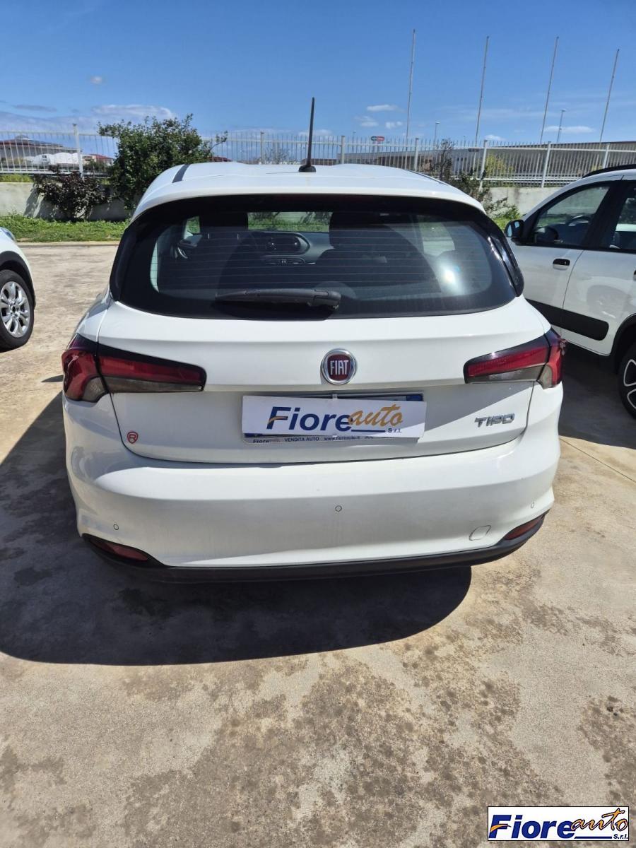 FIAT - Tipo - 1.3 Mjt 4p. Easy
