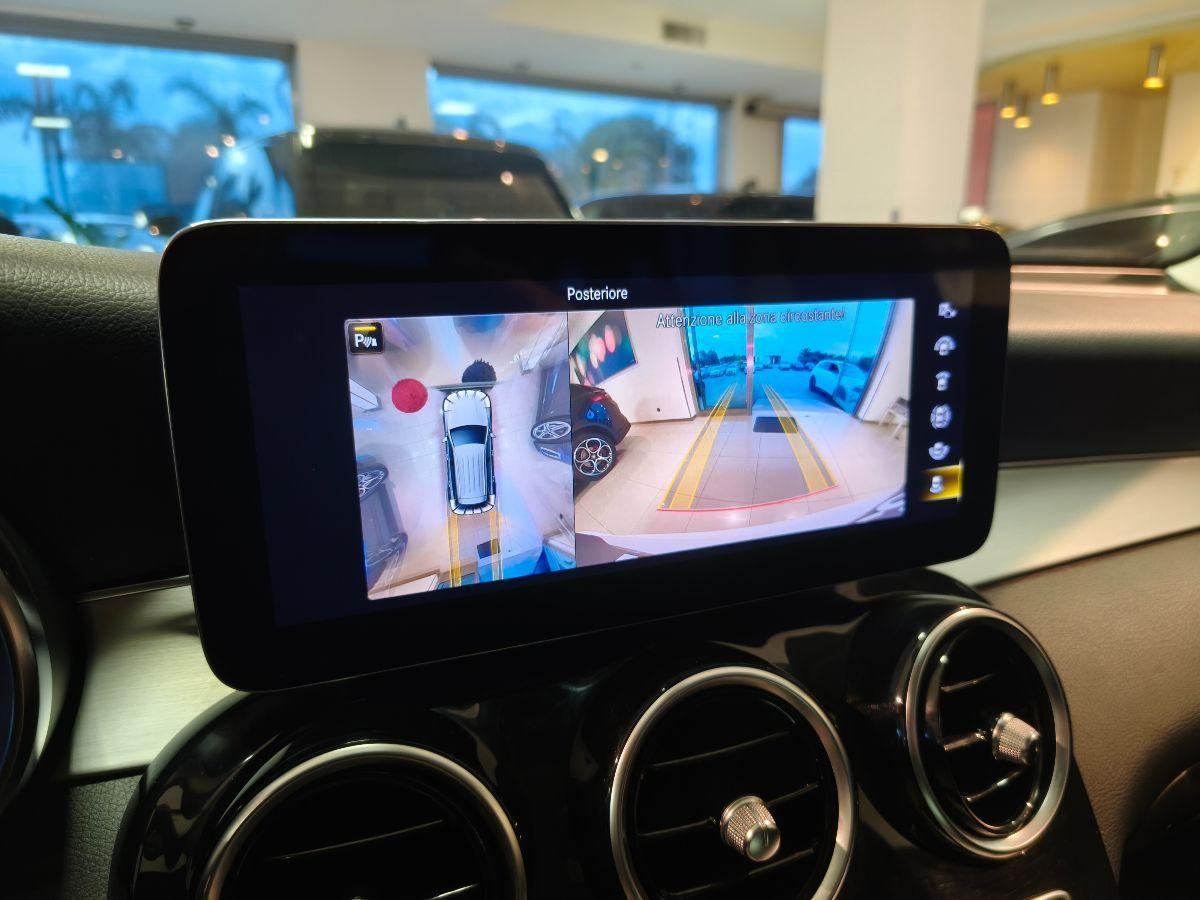 MERCEDES GLC 200 d 4Matic Premium Plus AMG Tetto