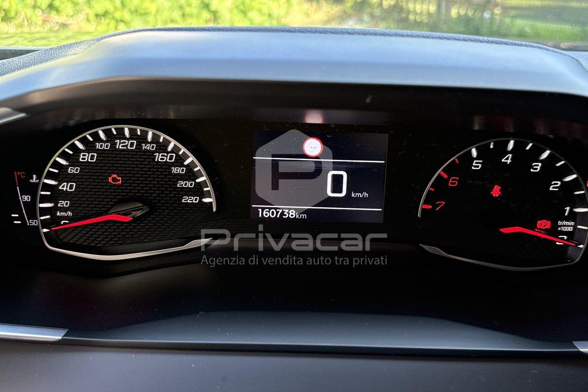 PEUGEOT 2008 BlueHDi 110 S&S Active