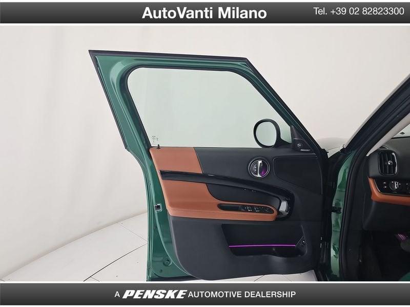 MINI Countryman Plug-In Hybrid Cooper S E Classic 4WD automatica