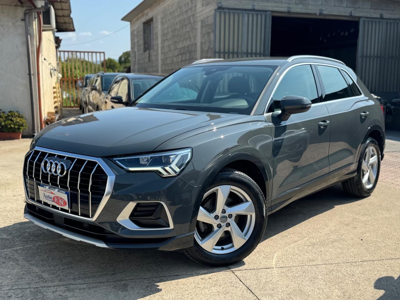 Audi Q3 35 TDI S tronic Business Advanced