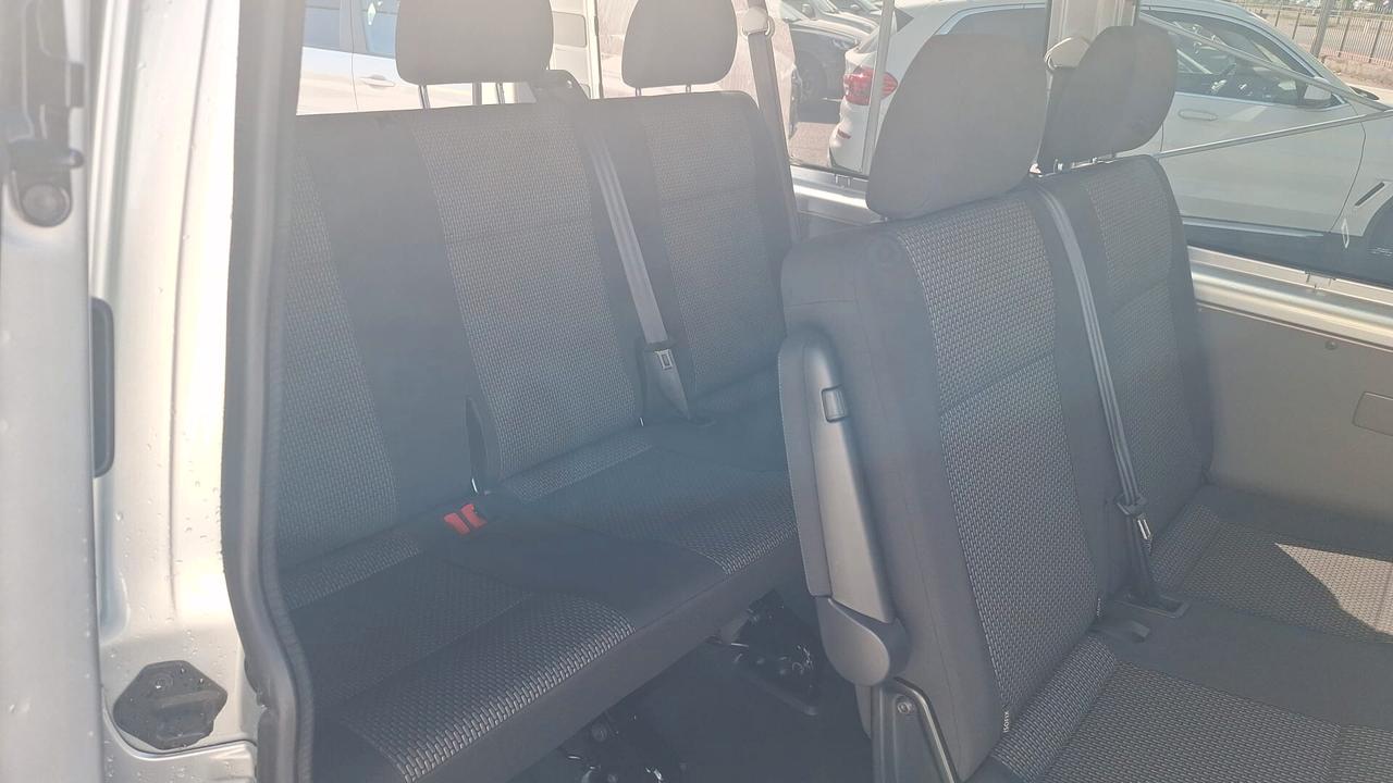 Volkswagen Transporter 2.0 TDI 150CV DSG PL Kombi Business UNICO PROPRIETARIO!!! 7 POSTI