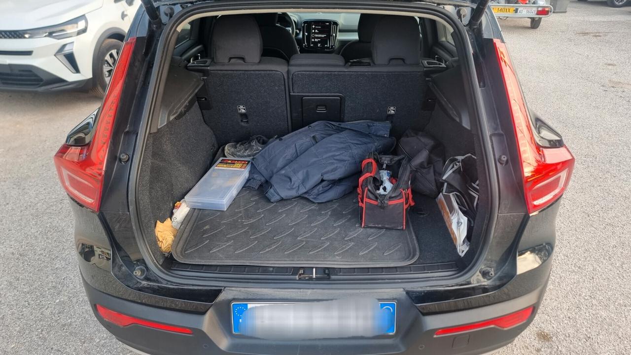 Volvo XC40 T4 1.5 Plug-in Hybrid automatico N1