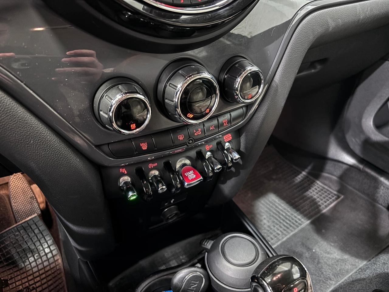 MINI COUNTRYMAN COOPER D BRITISH-NAVI-RETRO