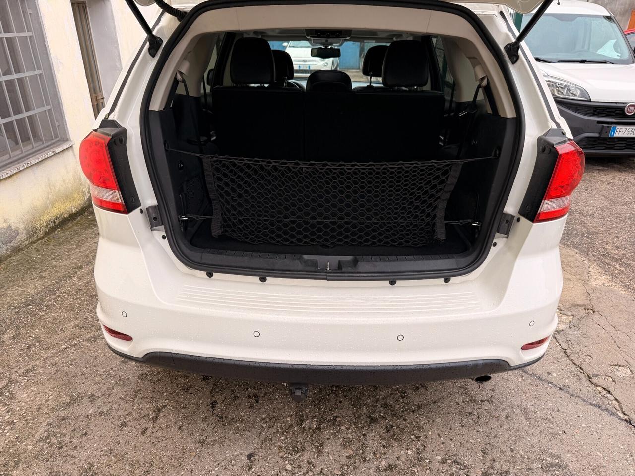Fiat Freemont 170 CV 7 Posti Gancio Traino