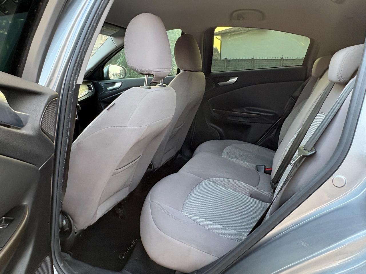 Alfa Romeo Giulietta 1.6 JTDm-2 105 CV Distinctive