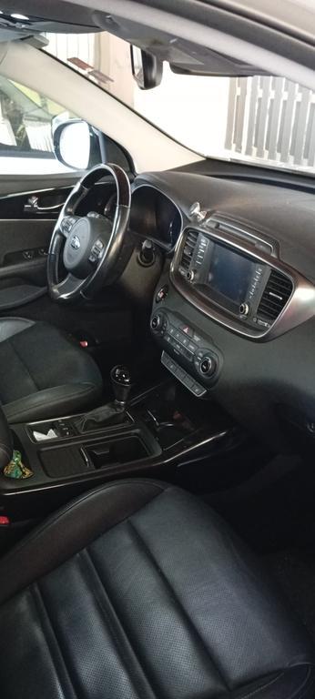 Kia Sorento 2.2 CRDi Feel Rebel 4WD Auto