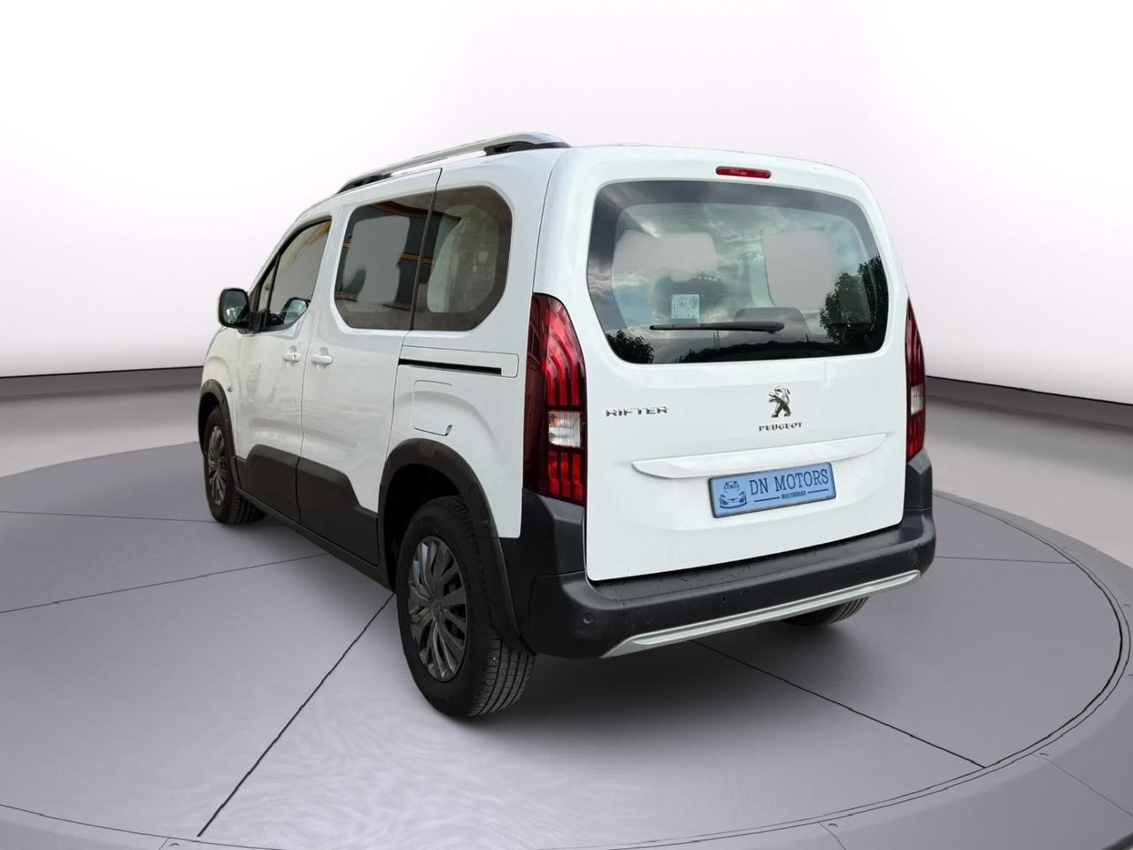 Peugeot Rifter 1.5 Bluehdi anno 2022
