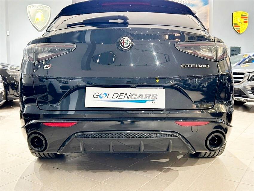 Alfa Romeo Stelvio 2.2 Turbodiesel 210 CV AT8 Q4 Competizione
