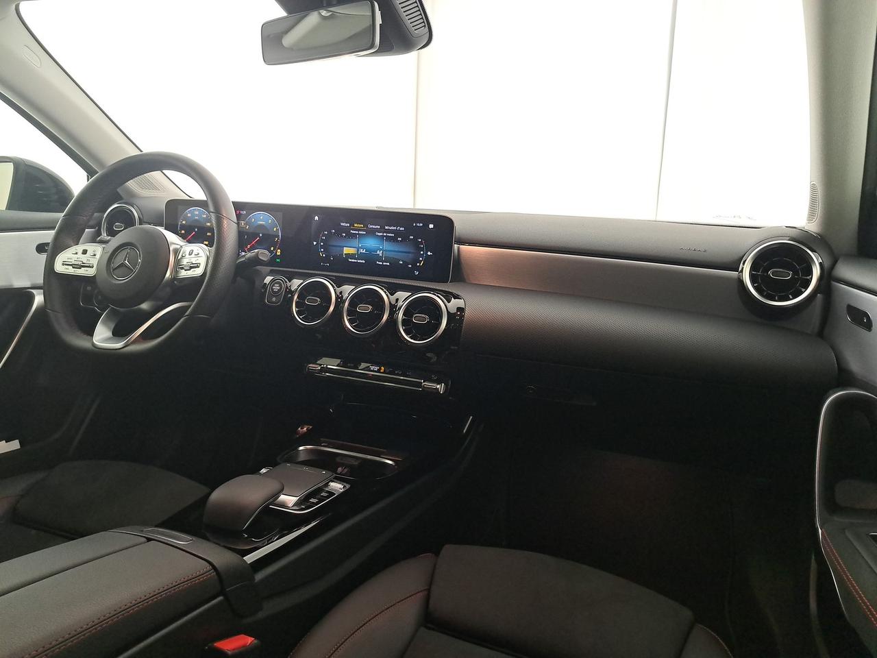 Mercedes-Benz Classe A 250 premium auto
