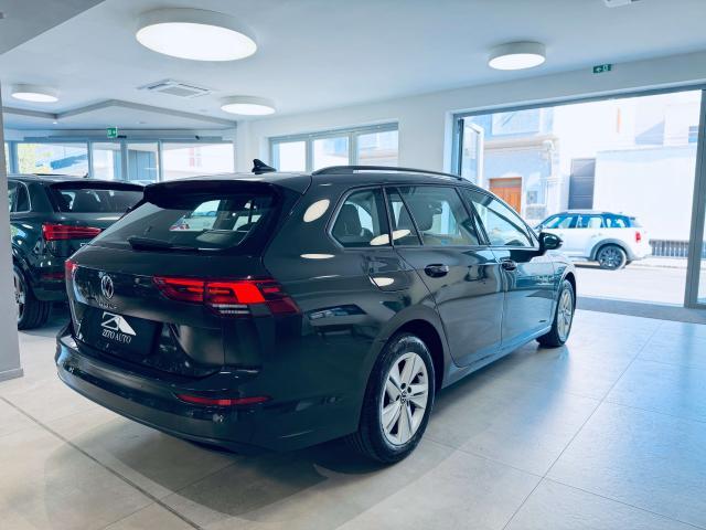 Volkswagen Golf Variant 2.0 tdi Life 115cv dsg