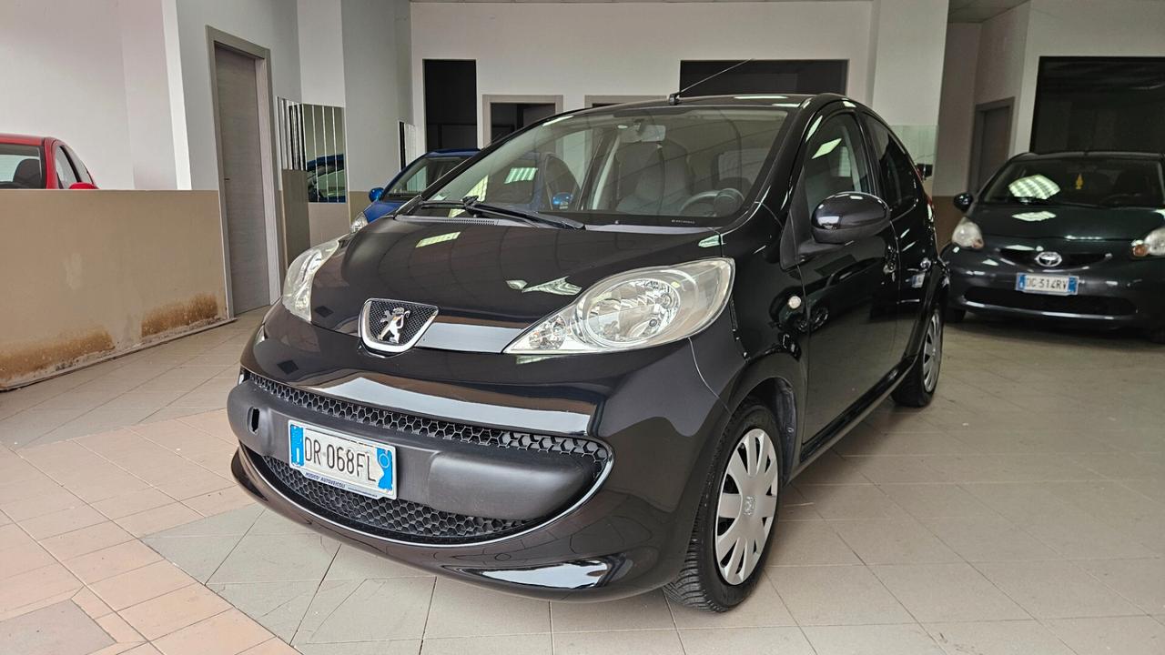 Peugeot 107 1.0 68CV 5p. Urban Move