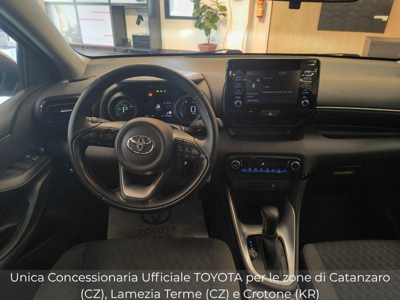 Toyota Yaris Hybrid Trend MY22