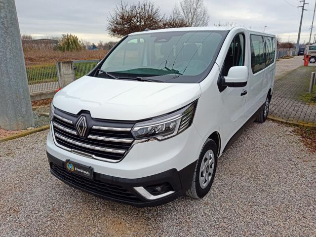 RENAULT Trafic BluedCi 9 posti