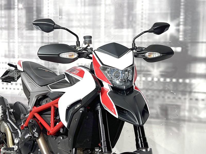 Ducati Hypermotard 821 SP