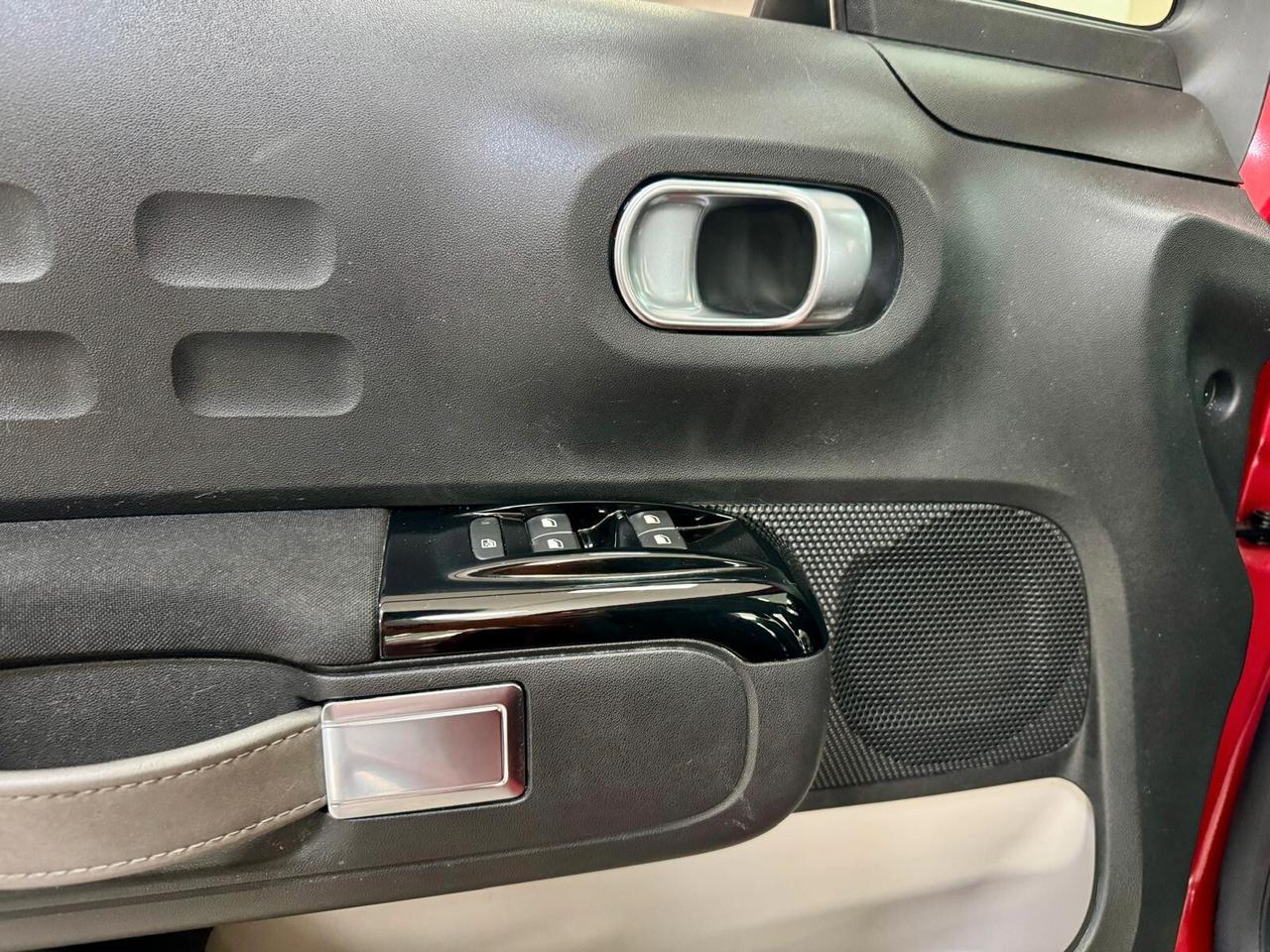 Citroen C3 1.5 BlueHDi 100cv Shine 08/2022