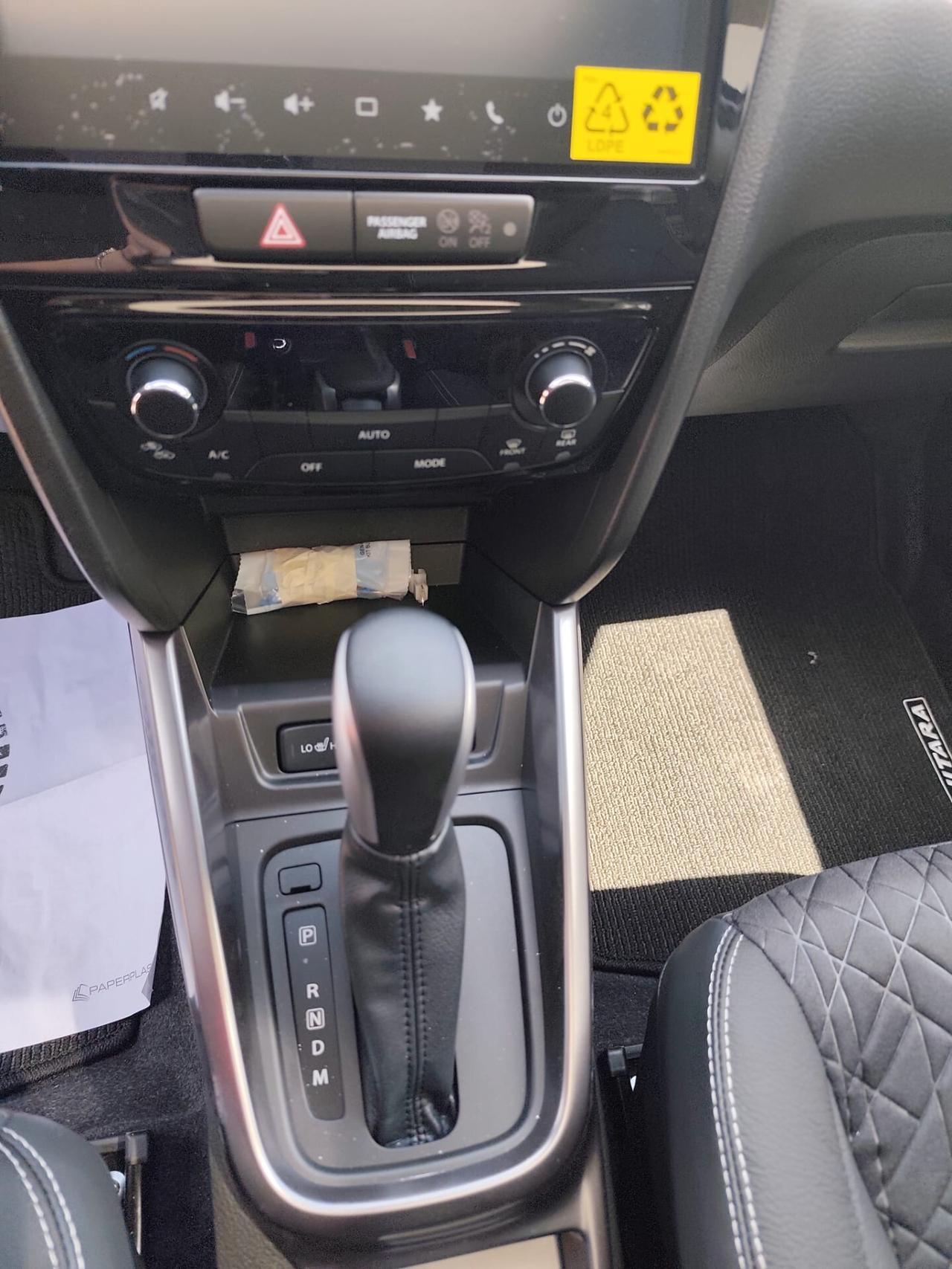 Suzuki Vitara 1.4 Hybrid A/T Starview