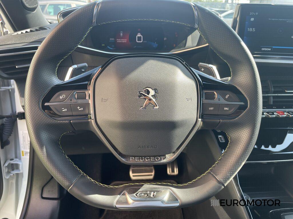 Peugeot 2008 1.5 BlueHDi GT EAT
