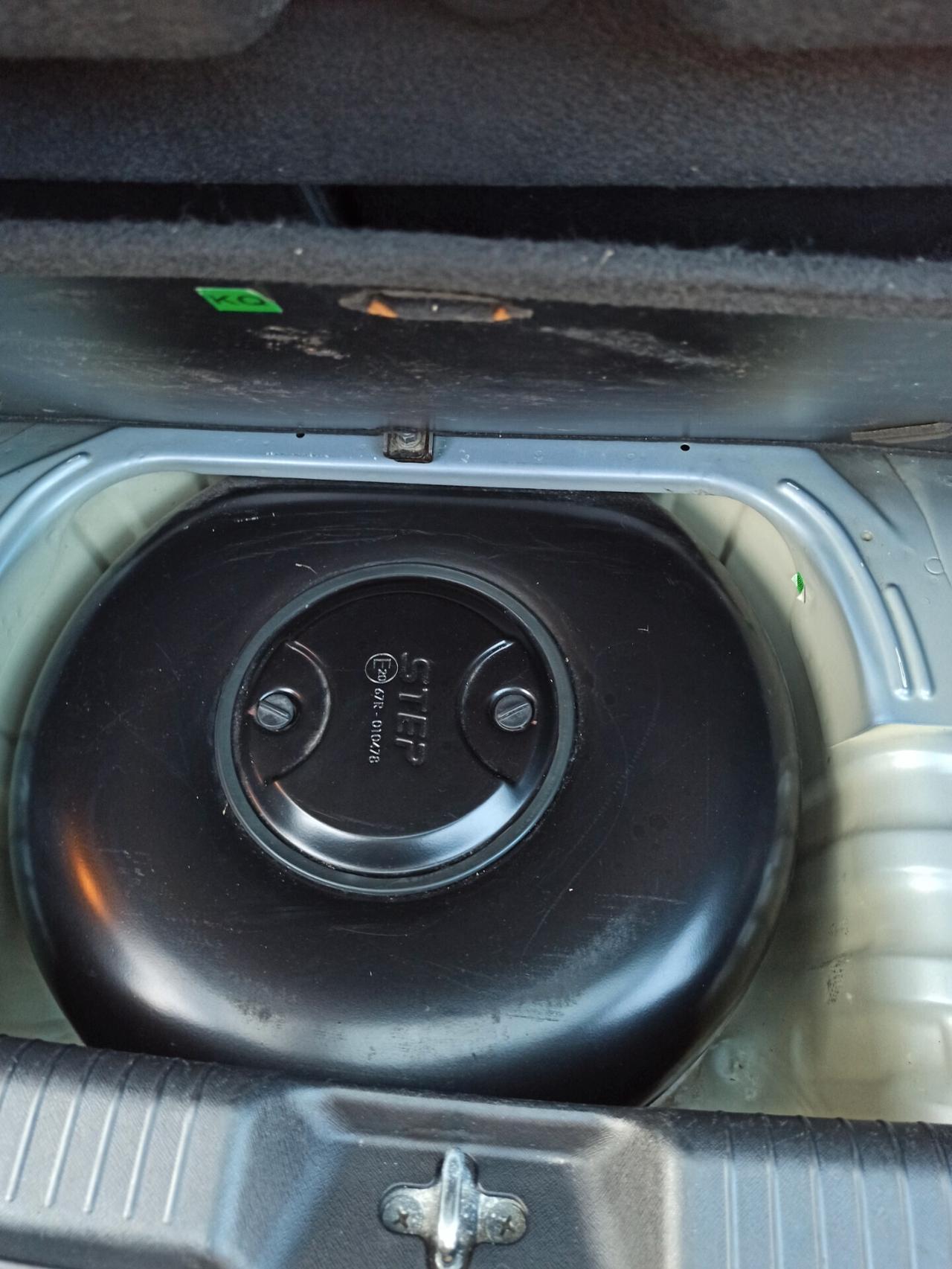 Kia Picanto 1.1 12V Trendy Bi-Fuel Automatica