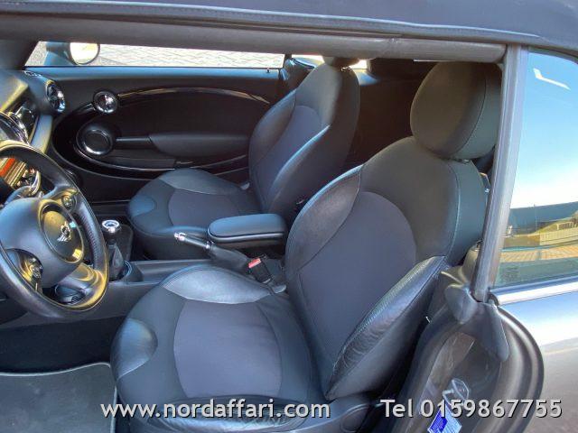 MINI Mini 1.6 16V Cooper Cabrio