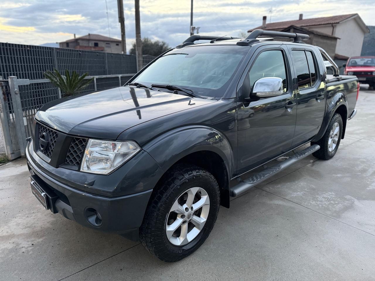 Nissan Navara 2.5 dCi 4 porte Double Cab LE