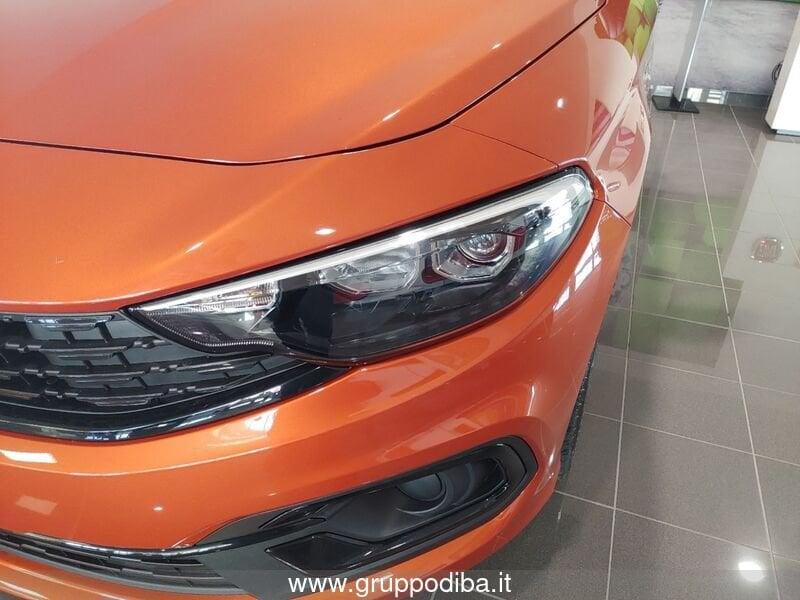 FIAT Tipo X2V Hatchback Hybrid 1.5 Hybrid 130cv Dct Hb Tipo