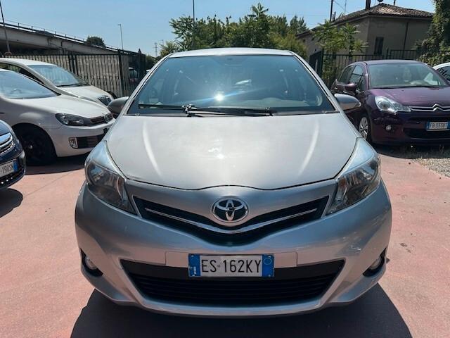 Toyota Yaris 1.0 5 porte Lounge