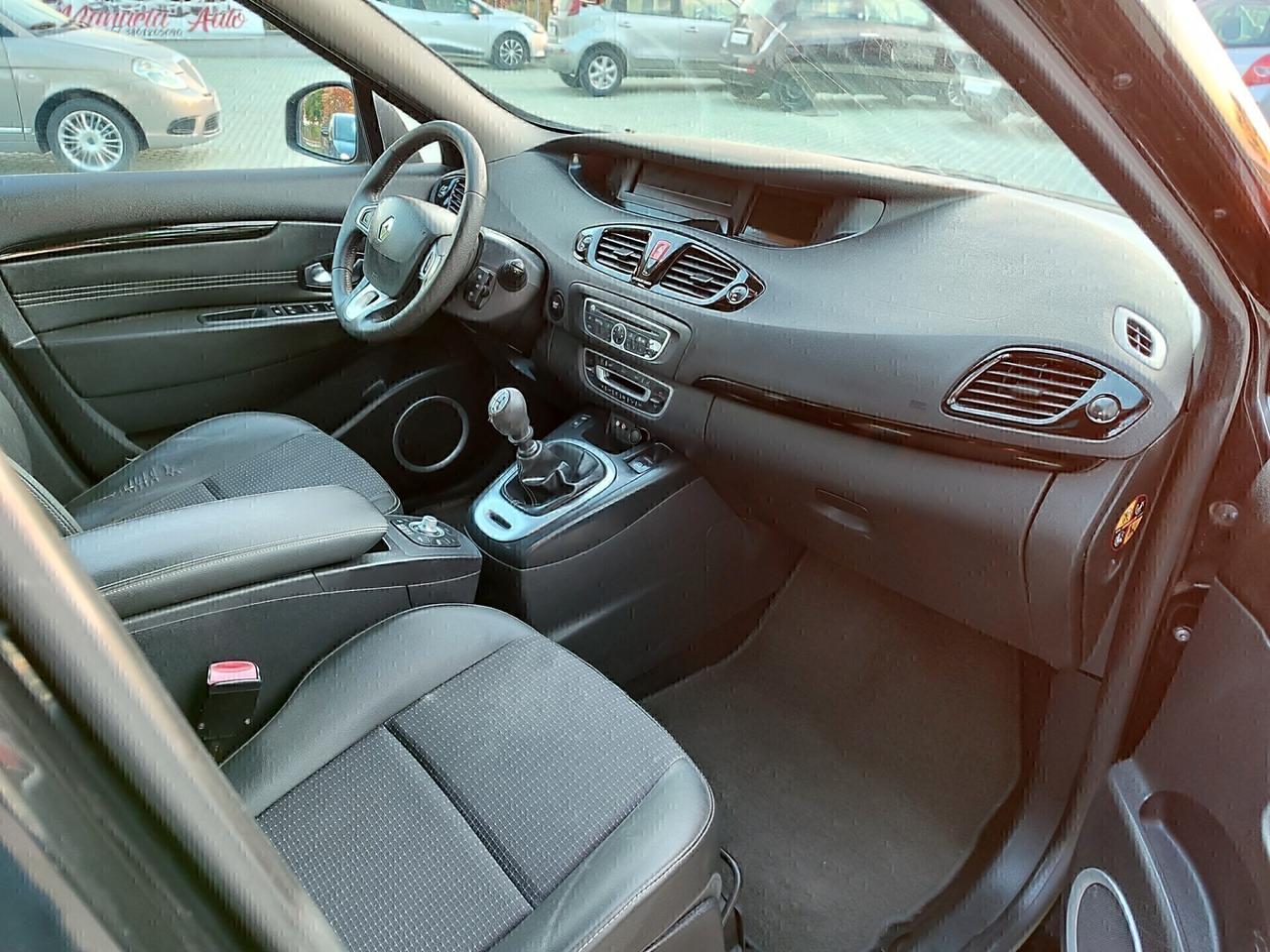 Renault Scénic 1.9 dCi~7 POSTI~09/2011