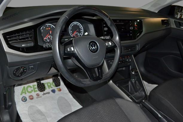 VOLKSWAGEN POLO - 1.0 R line